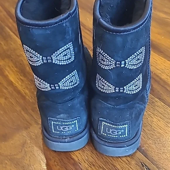 Ugg women's black boots size 6 - Picture 2 of 6